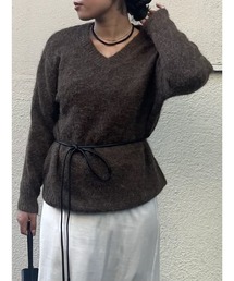 ゆったりシルエット Vネックニット