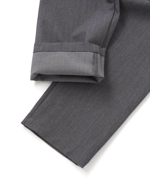 BeBe（ベベ）の「TRツイルロングパンツ（スラックス・キッズ・グレー・120cm/130cm/150cm/140cm/110cm）」の13枚目の写真