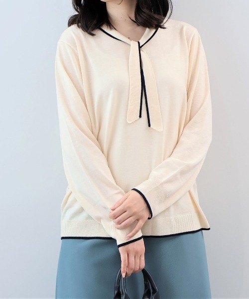 fleur by mint breeze(フルールバイミントブリーズ)の「【L~5L 大きいサイズ】配色ボウタイニットプルオーバー(ニット/セーター・レディース・グレー/クリーム/ネイビー・LL/3L/4L/5L)」の3枚目の写真