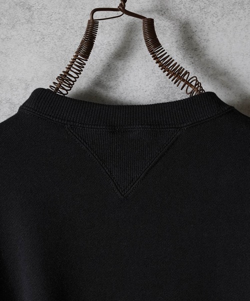 NUMBER (N)INE（ナンバーナイン）の「VINTAGE GAZETTE COLLEGE LOGO CREWNECK SWEATSHIRT / ヴィンテージ ガゼット カレッジ ロゴ クルーネック スウェット（スウェット・メンズ・ブラック/オートミール・2/3/4）」の8枚目の写真