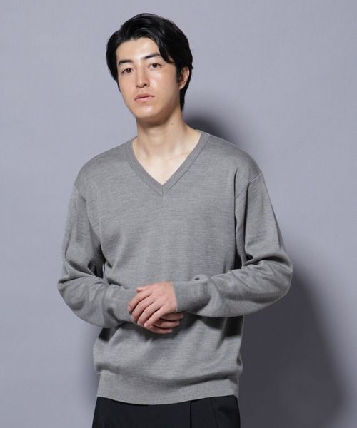 NANO universe（ナノユニバース）の「タスマニアウールミックス　ミラノリブリラックスＶネックニット（ニット/セーター・メンズ・トップグレー/ブラック/レッド/ダークブルー・M/S/L）」の3枚目の写真