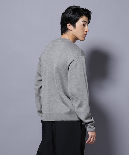 NANO universe（ナノユニバース）の「タスマニアウールミックス　ミラノリブリラックスＶネックニット（ニット/セーター・メンズ・トップグレー/ブラック/レッド/ダークブルー・M/S/L）」の7枚目の写真