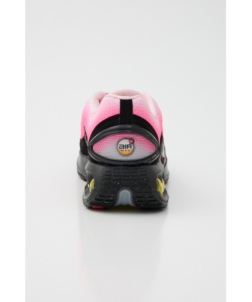 NIKE(ナイキ)の「エア マックス Dn プレミアム(スニーカー・レディース・ピンク・23cm/23.5cm/24cm/24.5cm/25cm)」の4枚目の写真