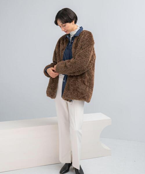 URBAN RESEARCH ROSSO WOMEN(アーバンリサーチ ロッソ)の「『WEB/一部店舗限定』ノーカラーファーボアZIPブルゾン(ノーカラージャケット・レディース・ブラウン/ベージュ系その他・FREE)」の12枚目の写真