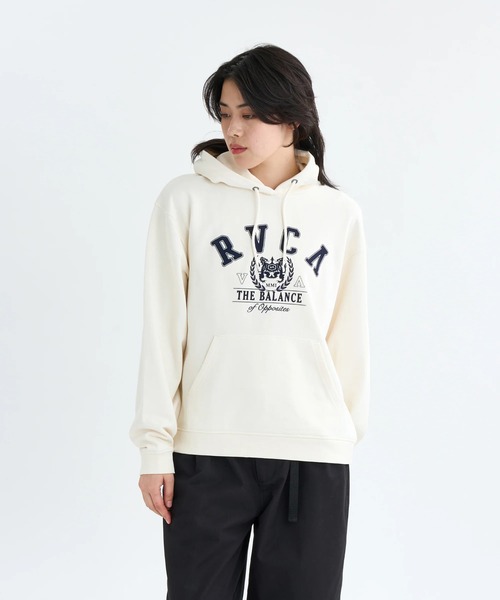 RVCA(ルーカ)の「RVCA レディース ARCH COLLEGE LOOSE FIT HOODIE パーカー 【2025年秋冬モデル】 @autumn/ルーカアーチカレッジロゴプルオーバーパーカー・フーディー(パーカー・レディース・ブラック/グレー/オフホワイト・SMALL/MEDIUM/LARGE)」の4枚目の写真