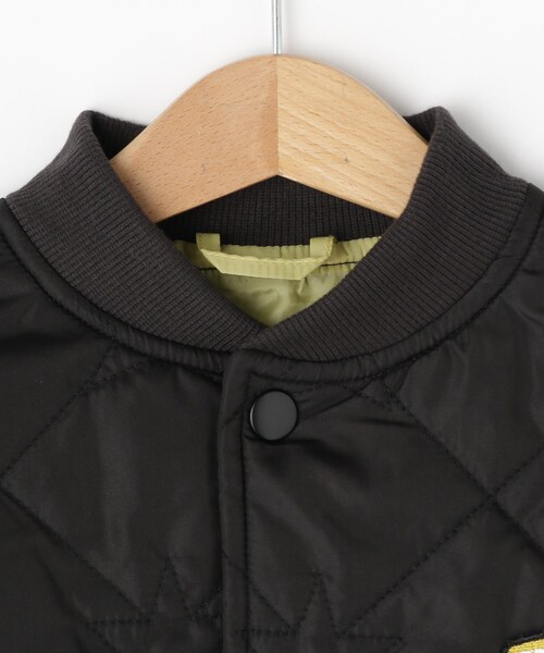 SHOO・LA・RUE（シューラルー）の「【100-150cm】星キルトリブブルゾン（ブルゾン・キッズ・ブラック/カーキ・10/11/12/13/14/15 ）」の3枚目の写真