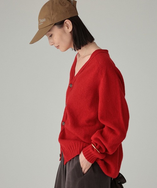 BABYLONE(バビロン)の「【Harley of scotland】<別注>Vネックカーディガン(カーディガン/ボレロ・レディース・オフホワイト/グレー/ブルー/レッド/グリーン・フリー)」の18枚目の写真