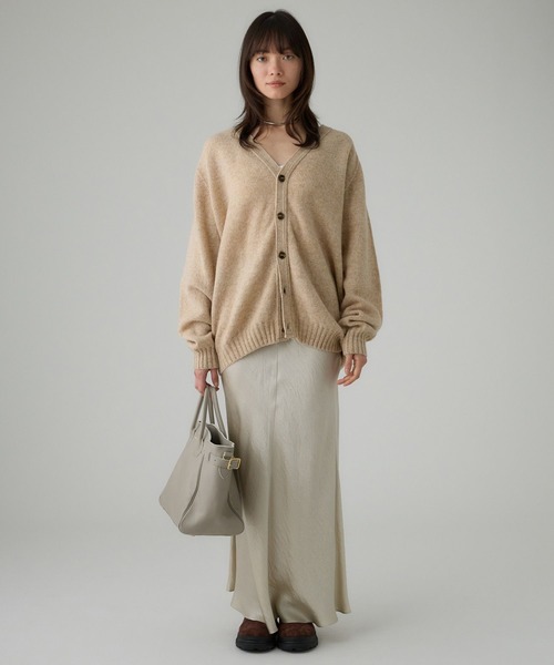 BABYLONE(バビロン)の「【Harley of scotland】<別注>Vネックカーディガン(カーディガン/ボレロ・レディース・オフホワイト/グレー/ブルー/レッド/グリーン・フリー)」の9枚目の写真