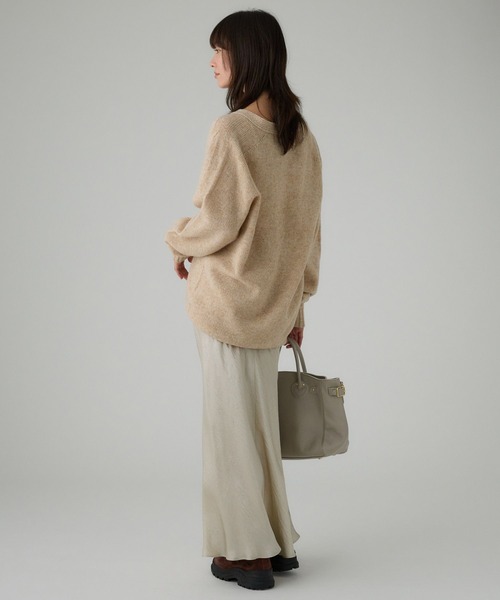 BABYLONE(バビロン)の「【Harley of scotland】<別注>Vネックカーディガン(カーディガン/ボレロ・レディース・オフホワイト/グレー/ブルー/レッド/グリーン・フリー)」の10枚目の写真