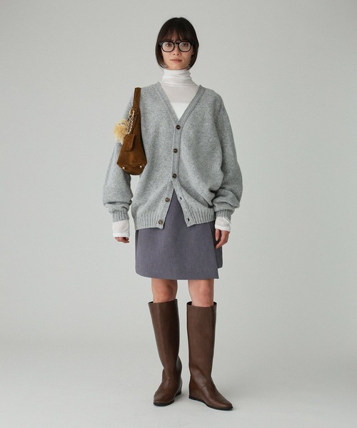 BABYLONE(バビロン)の「【Harley of scotland】<別注>Vネックカーディガン(カーディガン/ボレロ・レディース・オフホワイト/グレー/ブルー/レッド/グリーン・フリー)」の14枚目の写真