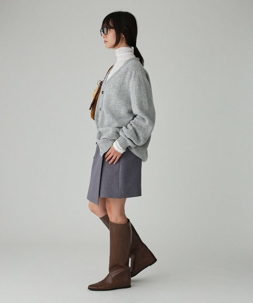 BABYLONE(バビロン)の「【Harley of scotland】<別注>Vネックカーディガン(カーディガン/ボレロ・レディース・オフホワイト/グレー/ブルー/レッド/グリーン・フリー)」の15枚目の写真