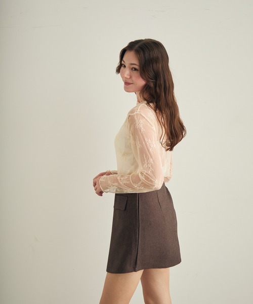 Lunea（ルネア）の「花柄レースシアートップス（シャツ/ブラウス・レディース・ブラウン/ホワイト/ブラック/アイボリー・FREE）」の15枚目の写真