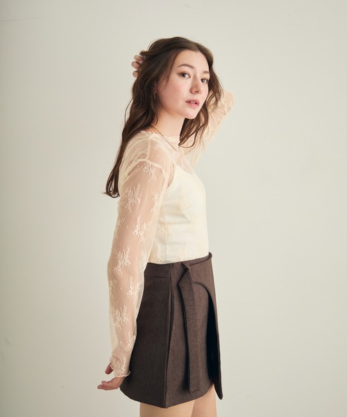 Lunea（ルネア）の「花柄レースシアートップス（シャツ/ブラウス・レディース・ブラウン/ホワイト/ブラック/アイボリー・FREE）」の22枚目の写真