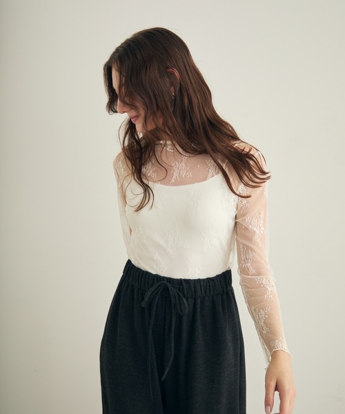 Lunea（ルネア）の「花柄レースシアートップス（シャツ/ブラウス・レディース・ブラウン/ホワイト/ブラック/アイボリー・FREE）」の6枚目の写真