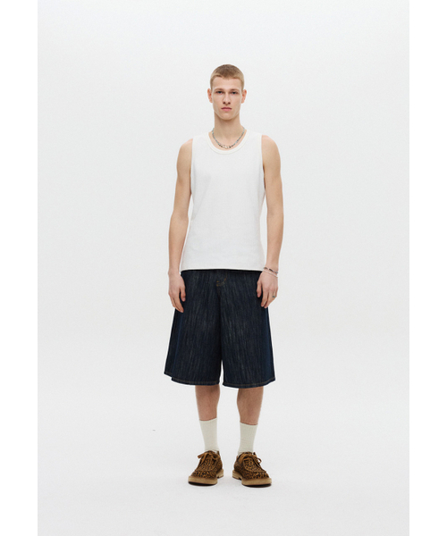 DNSR(ディーエヌエスアール)の「ベーシックスリーブレスホワイト(Tシャツ/カットソー・メンズ・その他・LARGE/MEDIUM/SMALL)」の2枚目の写真
