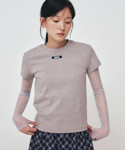 NICK&NICOLE(ニックアンドニコール)の「LABEL RIBBED HALF TOP_GRAY(Tシャツ/カットソー・レディース・その他・FREE)」の2枚目の写真
