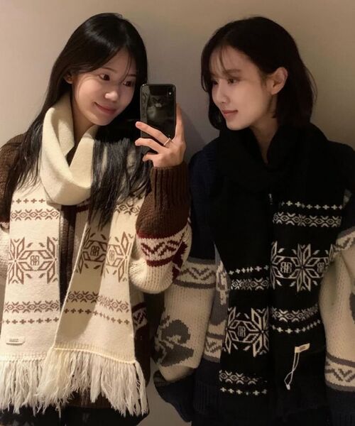 ROCKCAKE（ロックケーキ）の「Flower Cowichan Cardigan - Brown（カーディガン/ボレロ・レディース・その他・SMALL）」の13枚目の写真