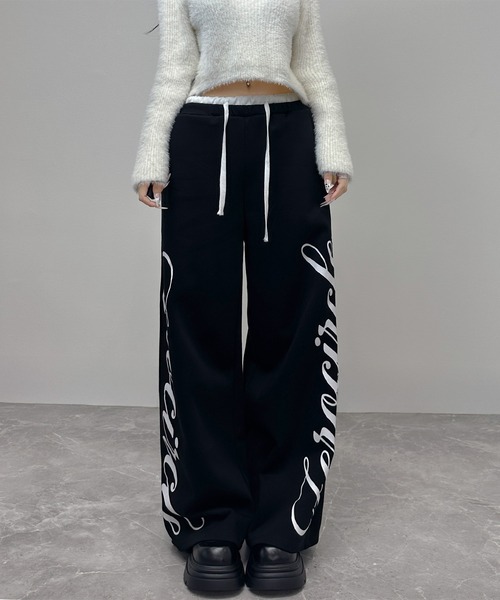 FOLLOWIN(フォロウィン)の「【 UNISEX /オールシーズン 】サイドレタリングワイドスウェットパンツ(スウェットパンツ・レディース・ブラック/ホワイト・FREE)」の18枚目の写真