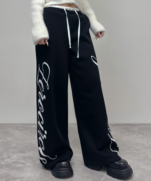 FOLLOWIN(フォロウィン)の「【 UNISEX /オールシーズン 】サイドレタリングワイドスウェットパンツ(スウェットパンツ・レディース・ブラック/ホワイト・FREE)」の21枚目の写真