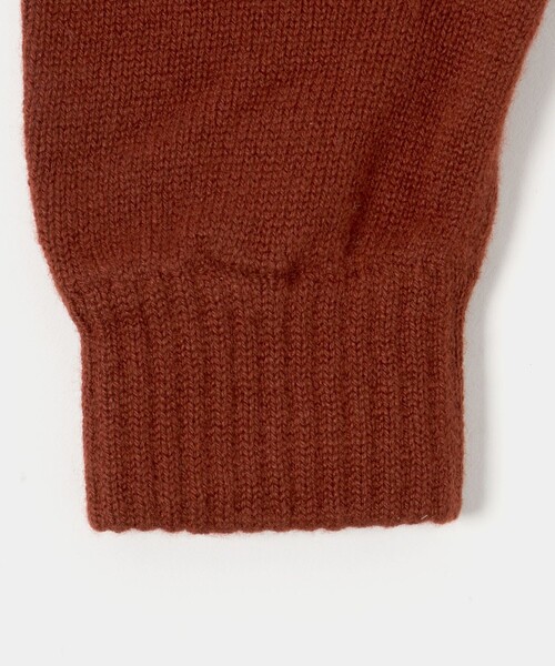 Johnstons of Elgin（ジョンストンズオブエルガン）の「【別注】＜Johnstons of Elgin＞フィンガーレス ニットグローブ（手袋・メンズ・ダークオレンジ/ブラック/ダークブラウン/ダークグレー・FREE）」の8枚目の写真