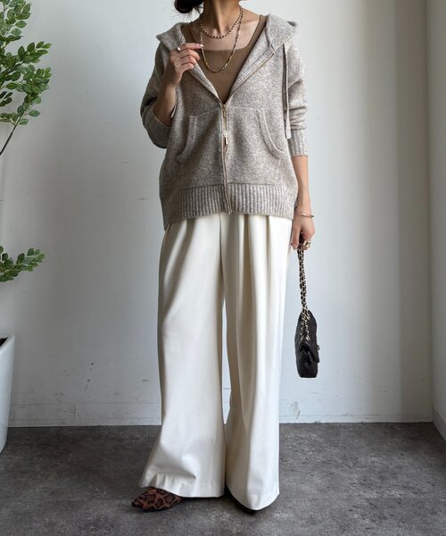 DouDou（ドゥドゥ）の「ホイップヤーンジップフーディー（カーディガン/ボレロ・レディース・チャコールグレー/ホワイト系その他/グレイッシュベージュ・FREE）」の6枚目の写真