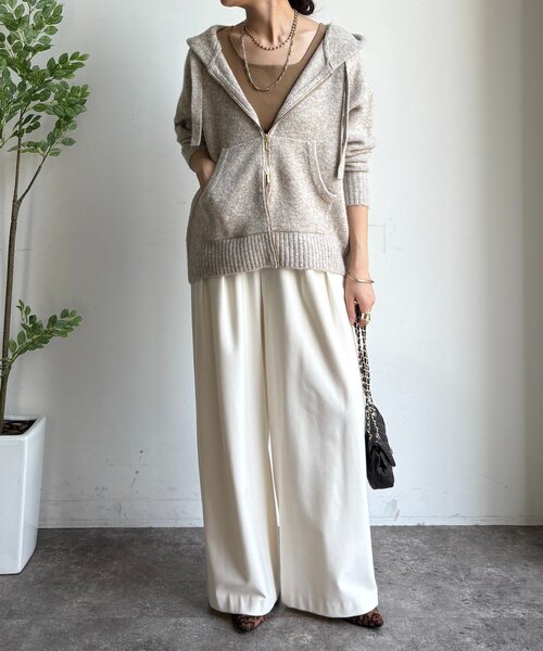 DouDou（ドゥドゥ）の「ホイップヤーンジップフーディー（カーディガン/ボレロ・レディース・チャコールグレー/ホワイト系その他/グレイッシュベージュ・FREE）」の7枚目の写真