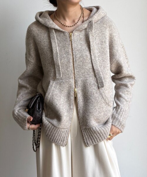 DouDou（ドゥドゥ）の「ホイップヤーンジップフーディー（カーディガン/ボレロ・レディース・チャコールグレー/ホワイト系その他/グレイッシュベージュ・FREE）」の10枚目の写真