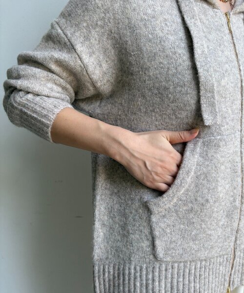 DouDou（ドゥドゥ）の「ホイップヤーンジップフーディー（カーディガン/ボレロ・レディース・チャコールグレー/ホワイト系その他/グレイッシュベージュ・FREE）」の20枚目の写真