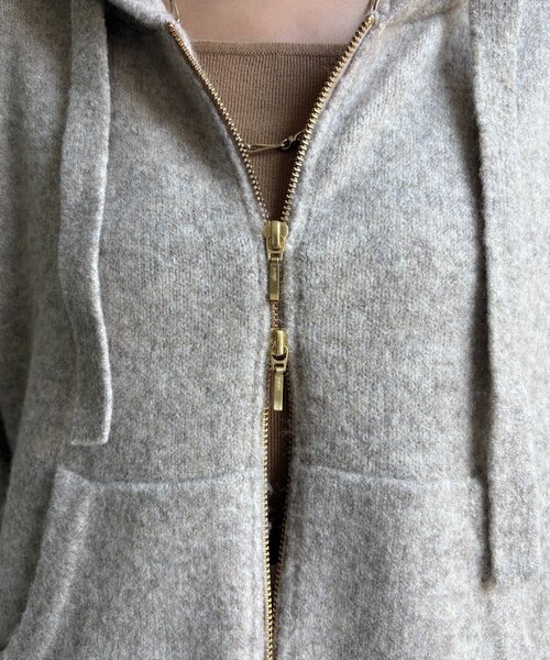 DouDou（ドゥドゥ）の「ホイップヤーンジップフーディー（カーディガン/ボレロ・レディース・チャコールグレー/ホワイト系その他/グレイッシュベージュ・FREE）」の22枚目の写真