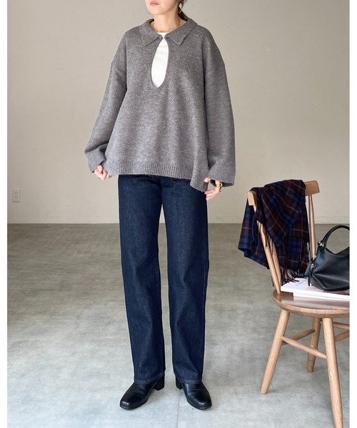 She's Closet(シーズクローゼット)の「深vネック長袖オーバーサイズスキッパーポロニット&ミニスカートセットアップ(セットアップ・レディース・ブラウン/ベージュ/グレー/ブラック・FREE)」の9枚目の写真