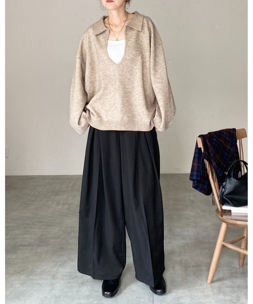 She's Closet(シーズクローゼット)の「深vネック長袖オーバーサイズスキッパーポロニット&ミニスカートセットアップ(セットアップ・レディース・ブラウン/ベージュ/グレー/ブラック・FREE)」の12枚目の写真
