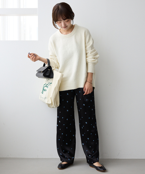 SLOBE IENA（スローブイエナ）の「Air Fit ニットプルオーバー（ニット/セーター・レディース・グレー/ホワイト/パープル/イエロー・FREE）」の18枚目の写真