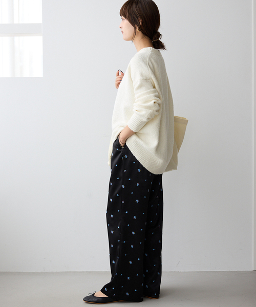 SLOBE IENA（スローブイエナ）の「Air Fit ニットプルオーバー（ニット/セーター・レディース・グレー/ホワイト/パープル/イエロー・FREE）」の19枚目の写真