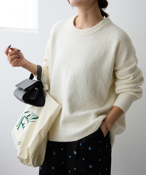 SLOBE IENA（スローブイエナ）の「Air Fit ニットプルオーバー（ニット/セーター・レディース・グレー/ホワイト/パープル/イエロー・FREE）」の22枚目の写真