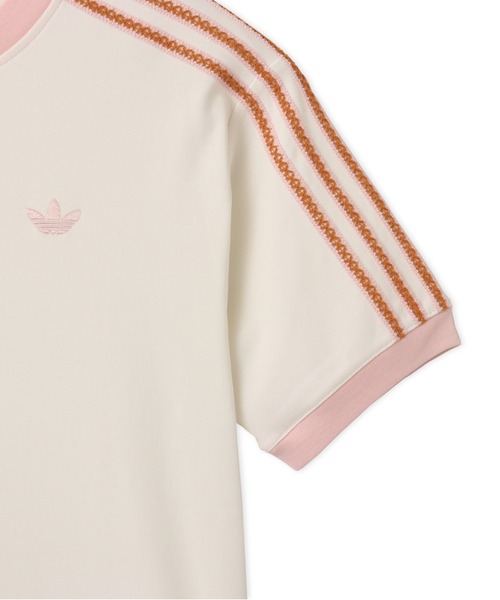 adidas(アディダス)の「adidas SUMMER GLOW ADVANCED THREE STRIPES T-SHIRT / アディダス サマーグロー アドバンスド スリーストライプス Tシャツ(Tシャツ/カットソー・レディース・ホワイト・M/L/S)」の4枚目の写真