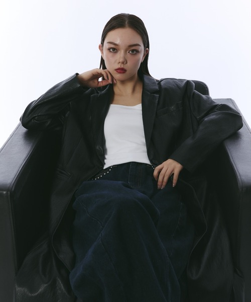 JUST A NOON（ジャストアヌーン）の「フェイクレザーテーラードロングコート（その他アウター・レディース・バーガンディー/ブラック・FREE）」の13枚目の写真