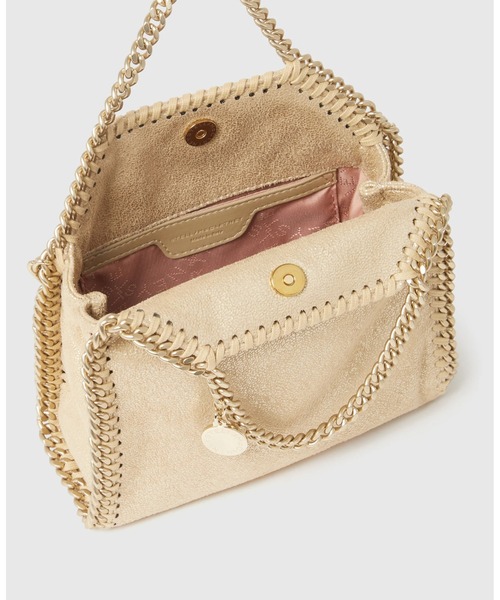 STELLA McCARTNEY(ステラマッカートニー)の「Falabella Tiny Tote Bag / ファラベラ タイニー トートバッグ(ショルダーバッグ・レディース・ゴールド・ONE SIZE)」の4枚目の写真