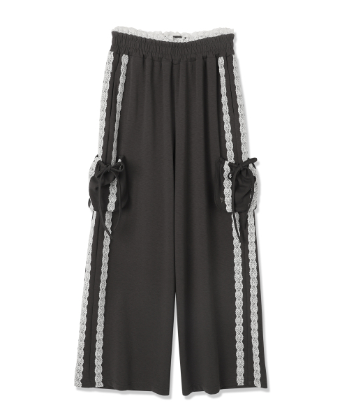 Vivacious(ビバシャス)の「Jenny Lace Track Wide Pants - 4COL(スウェットパンツ・レディース・ブラック/ピンク/ネイビー/チャコール・SMALL/MEDIUM)」の13枚目の写真