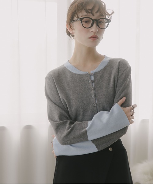 210nouve（トゥージュヌーブ）の「配色 ヘンリーネック ニット プルオーバー（ニット/セーター・レディース・チャコールグレー/ネイビー/グレー/ブラック・FREE）」の4枚目の写真