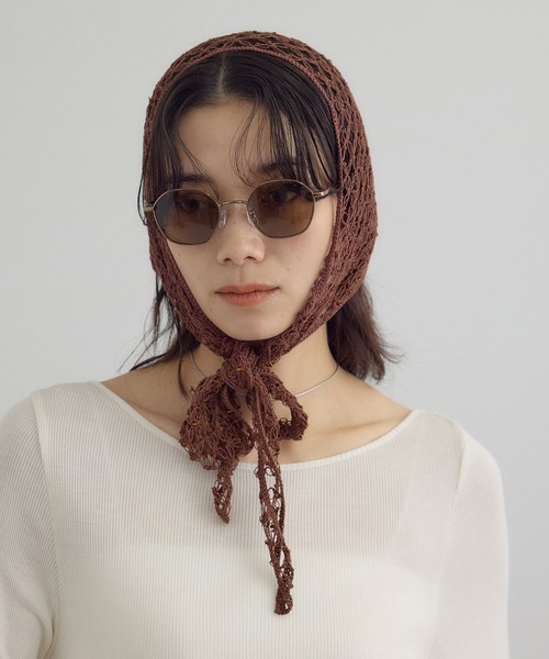 SALON adam et rope'(サロン アダム エ ロペ)の「マクラメ編みストール(ストール/ショール・レディース・オフホワイト/ブラウン・FREE)」の4枚目の写真