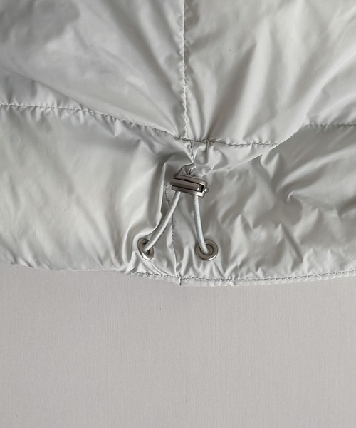 CANAL JEAN（キャナルジーン）の「El mar　アノラックライトウエイトパディング（ダウンジャケット/コート・レディース・ライトグレー/グレー・ONE SIZE）」の16枚目の写真