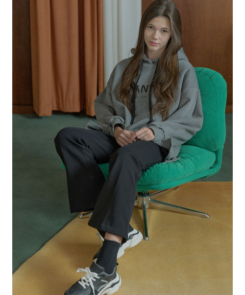 AVANT-G(アバン)の「ロゴフードロングTシャツ - チャコール(裏起毛)(パーカー・レディース・ブラック/チャコール・FREE)」の6枚目の写真