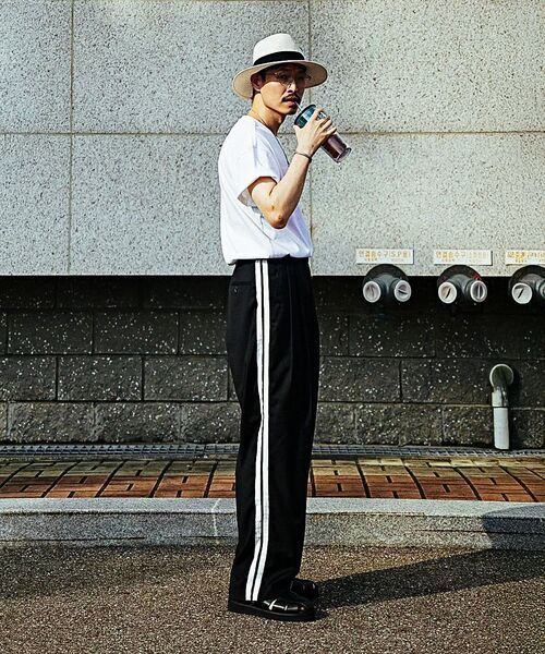 COME（シーオーエムイー）の「[UNISEX] Satin-Trimmed Motorsport Trousers (Black)（その他パンツ・メンズ・その他・1(M)/2(L)）」の5枚目の写真