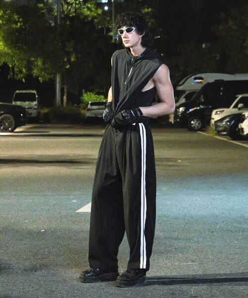 COME（シーオーエムイー）の「[UNISEX] Satin-Trimmed Motorsport Trousers (Black)（その他パンツ・メンズ・その他・1(M)/2(L)）」の6枚目の写真