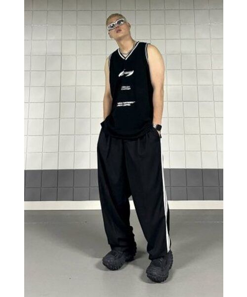COME（シーオーエムイー）の「[UNISEX] Satin-Trimmed Motorsport Trousers (Black)（その他パンツ・メンズ・その他・1(M)/2(L)）」の11枚目の写真