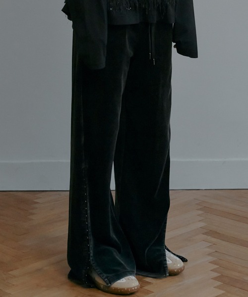 LE CIEL BLEU（ルシェルブルー）の「ブリーチドベロアスウェットパンツ / Bleached Velour Sweatpants（その他パンツ・レディース・ブラック・38/36）」の5枚目の写真
