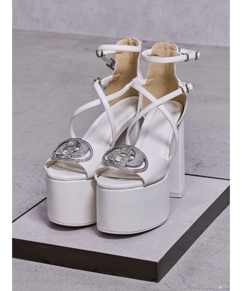 GYDA（ジェイダ）の「GD bijou MOLDベルトサンダル（サンダル・レディース・オフホワイト/ブラック・SMALL/MEDIUM/LARGE）」の7枚目の写真