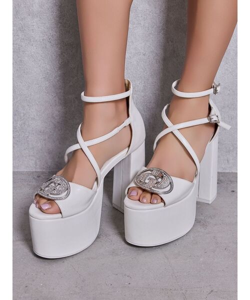 GYDA（ジェイダ）の「GD bijou MOLDベルトサンダル（サンダル・レディース・オフホワイト/ブラック・SMALL/MEDIUM/LARGE）」の12枚目の写真