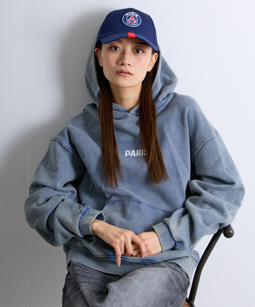 PARIS SAINT-GERMAIN（パリサンジェルマン）の「【Paris Saint-Germain 】WEEPLAY CASQUETTE LOGO PSG（キャップ・メンズ・ネイビー・FREE）」の2枚目の写真