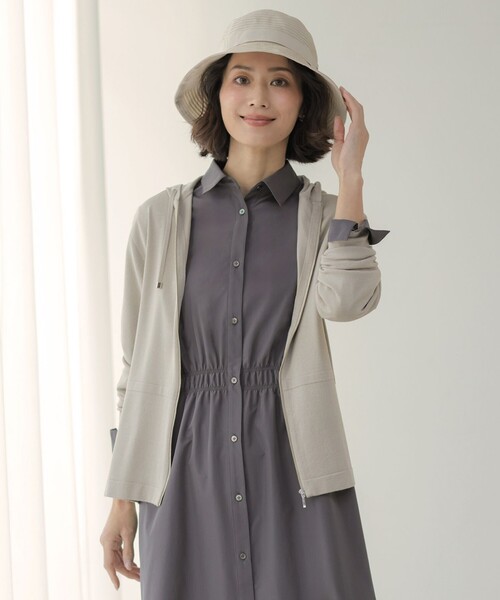J.PRESS(ジェイプレス)の「【冷房対策に】Hood Cardigan ニット パーカー(カーディガン/ボレロ・レディース・ネイビー系/アイボリー系/ベージュ系・T15/T13)」の2枚目の写真
